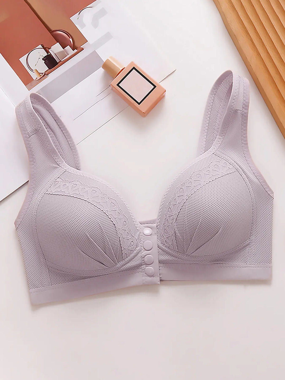 Women's Front-Closure Push-Up Bra — Lift, Shape & Comfort All Day
