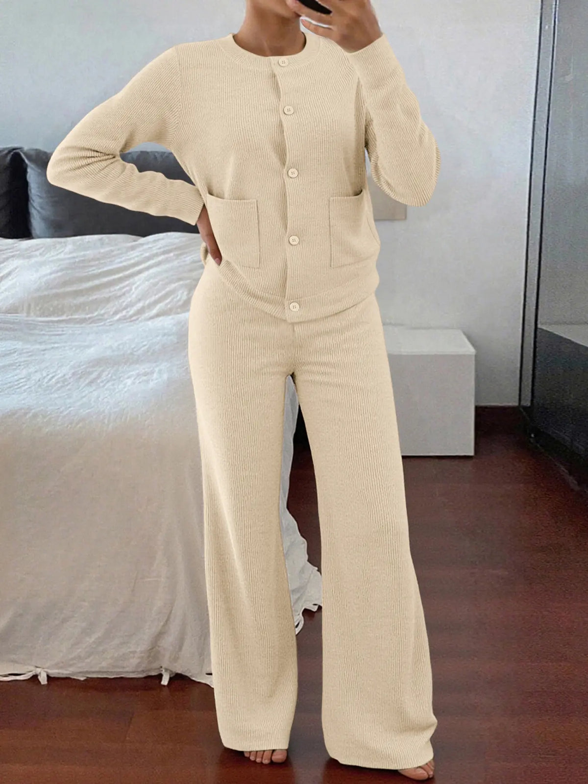 Womenswear Two-Piece Knitted Sweater Set with High Waist Pants