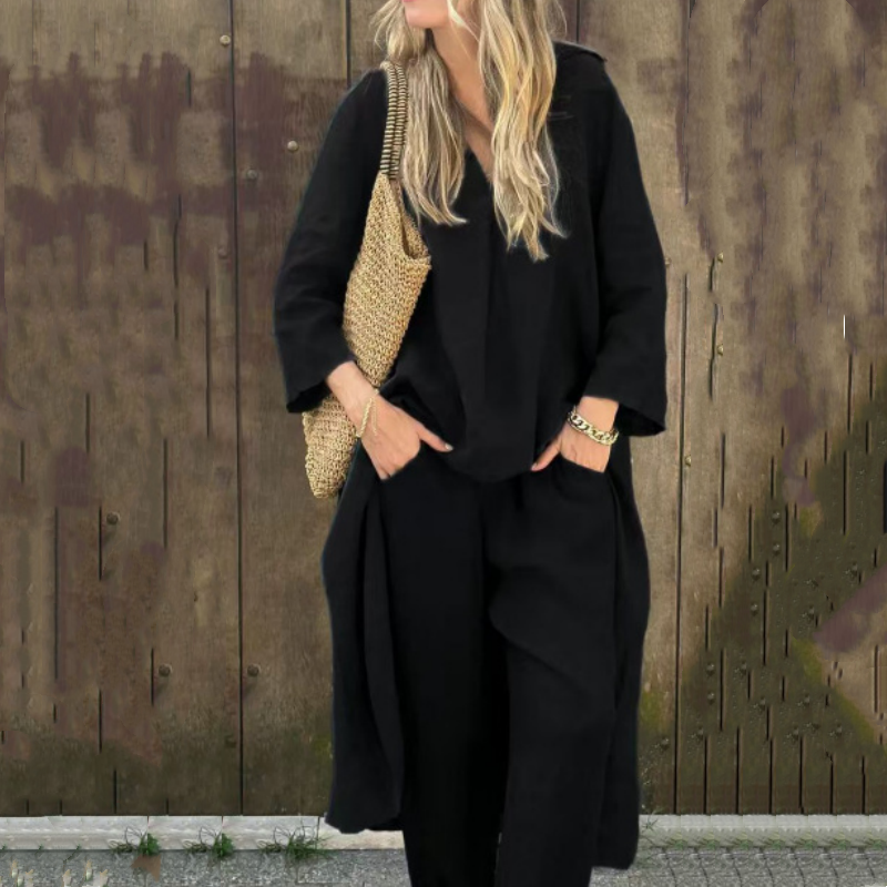 Abby - 2-Piece Set With Loose Pockets And V-Neck